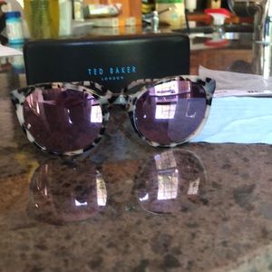 New Ted Baker mirrored sun glasses with case